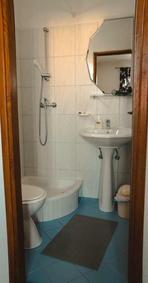 Njofra Banj Apartment Ngoại thất bức ảnh